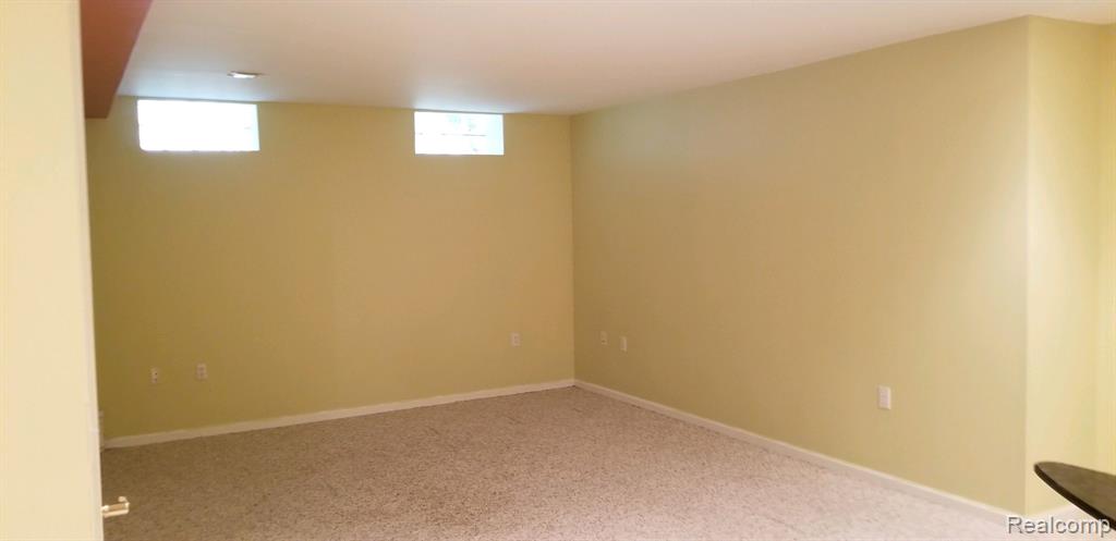 48280 ELMWOOD Drive, Shelby Twp, MI 48315 — Photo 47