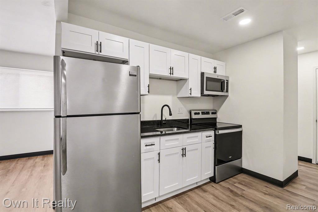 13031 Joy Road, Detroit, MI 48228 — Photo 13