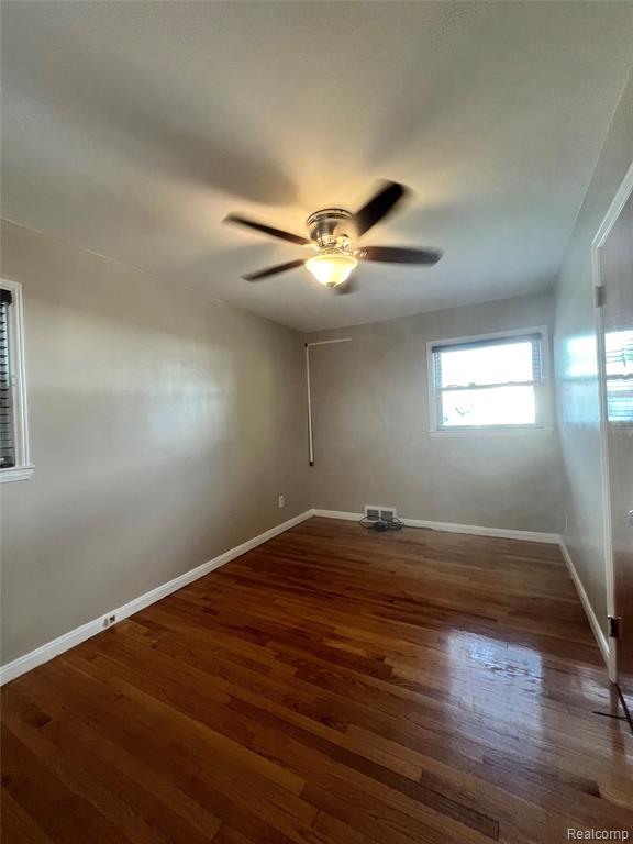9112 Dixie, Redford, MI 48239 — Photo 20