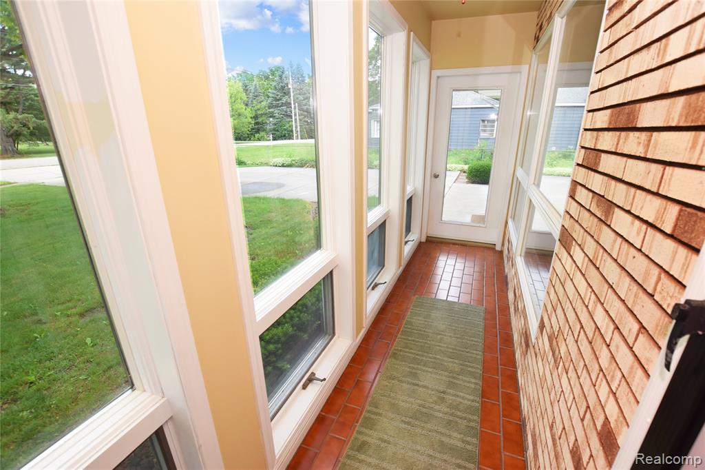 5340 Brobeck Street, Flint, MI 48532 — Photo 8
