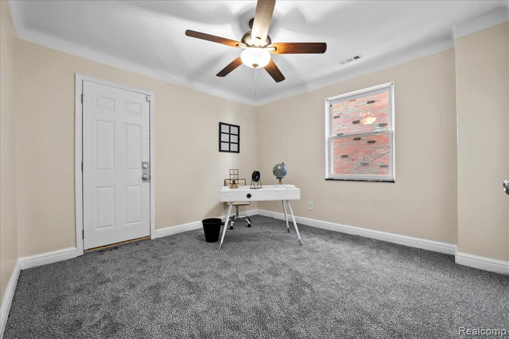 4323 Kensington Avenue, Detroit, MI 48224 — Photo 25