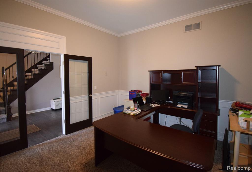 55752 Timbers Edge Drive, Utica, MI 48316 — Photo 11