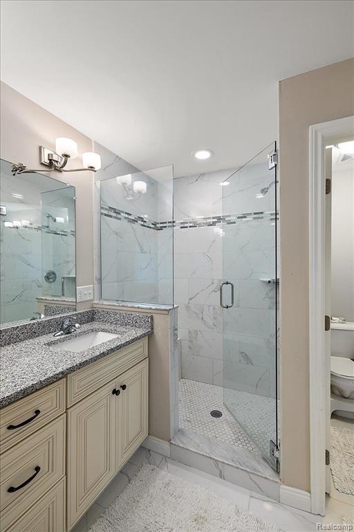 3973 LISA MARIE Drive, Sterling Heights, MI 48314 — Photo 38