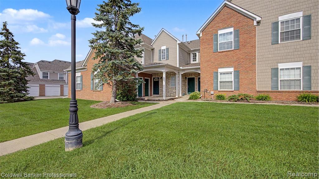 54762 Monarch Drive, Utica, MI 48316 — Photo 4