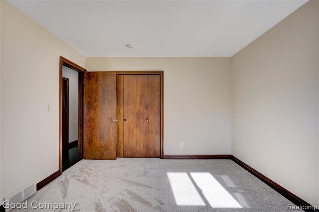 53400 Tundra Drive, Shelby Twp, MI 48316 — Photo 38