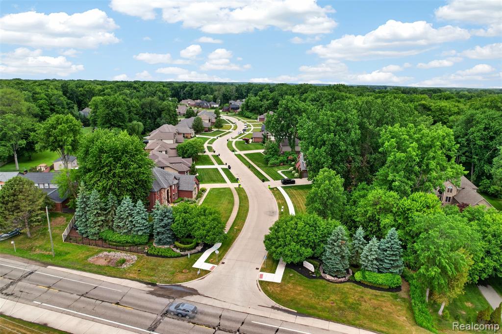 34380 Dante Drive, Chesterfield, MI 48047 — Photo 48