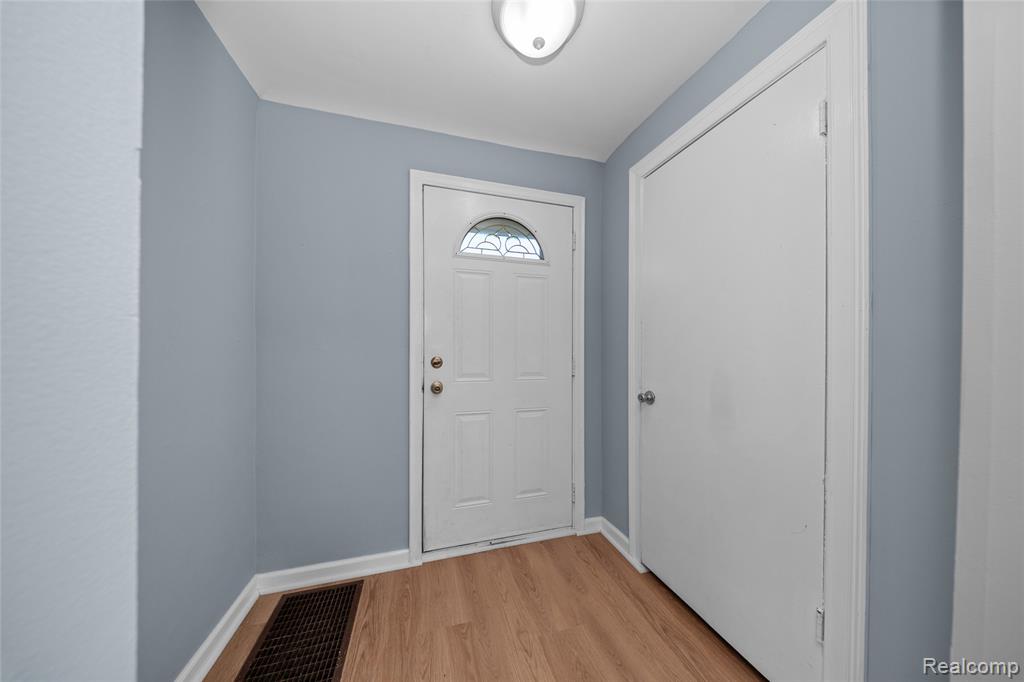 178 Lamay Avenue, Ypsilanti, MI 48198 — Photo 14