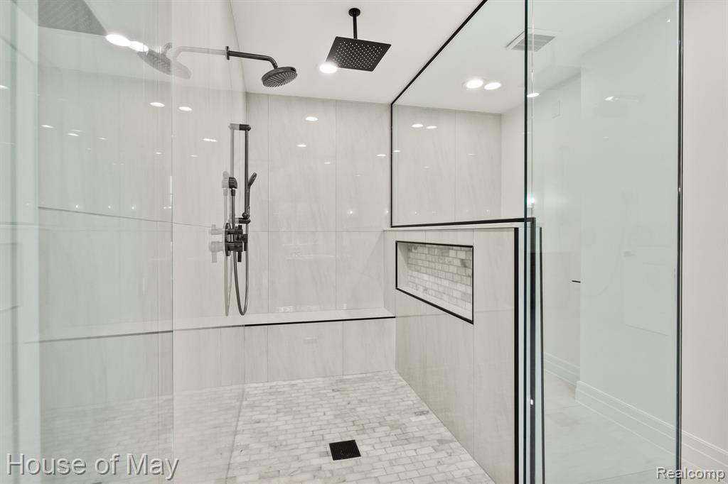 4743 S Ridge Drive, West Bloomfield, MI 48323 — Photo 21