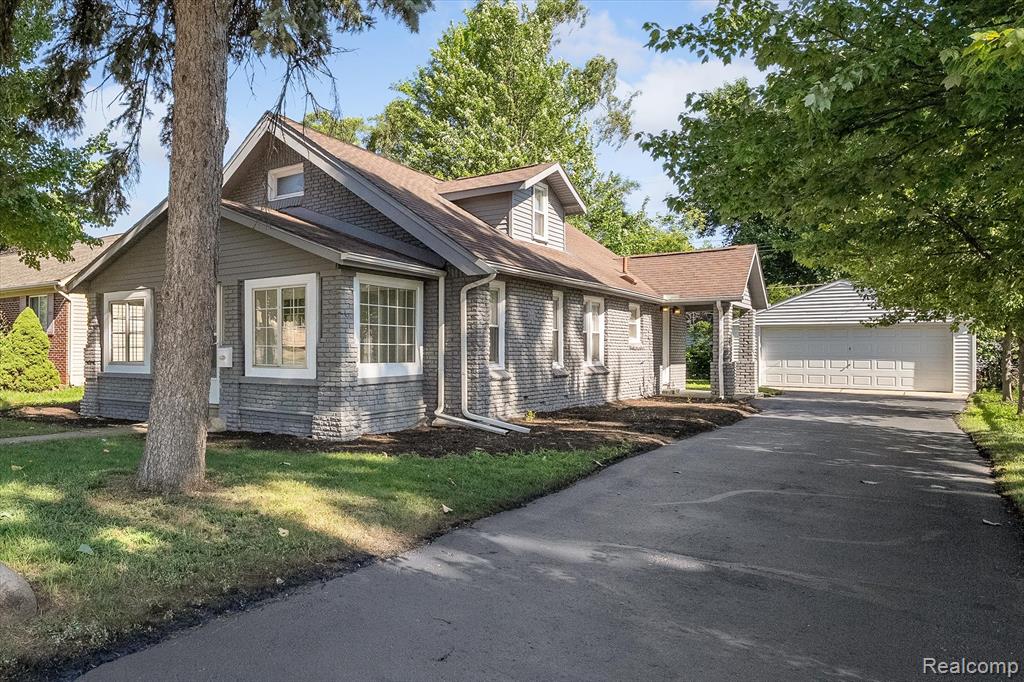 30808 Sheridan Street, Garden City, MI — Photo 2