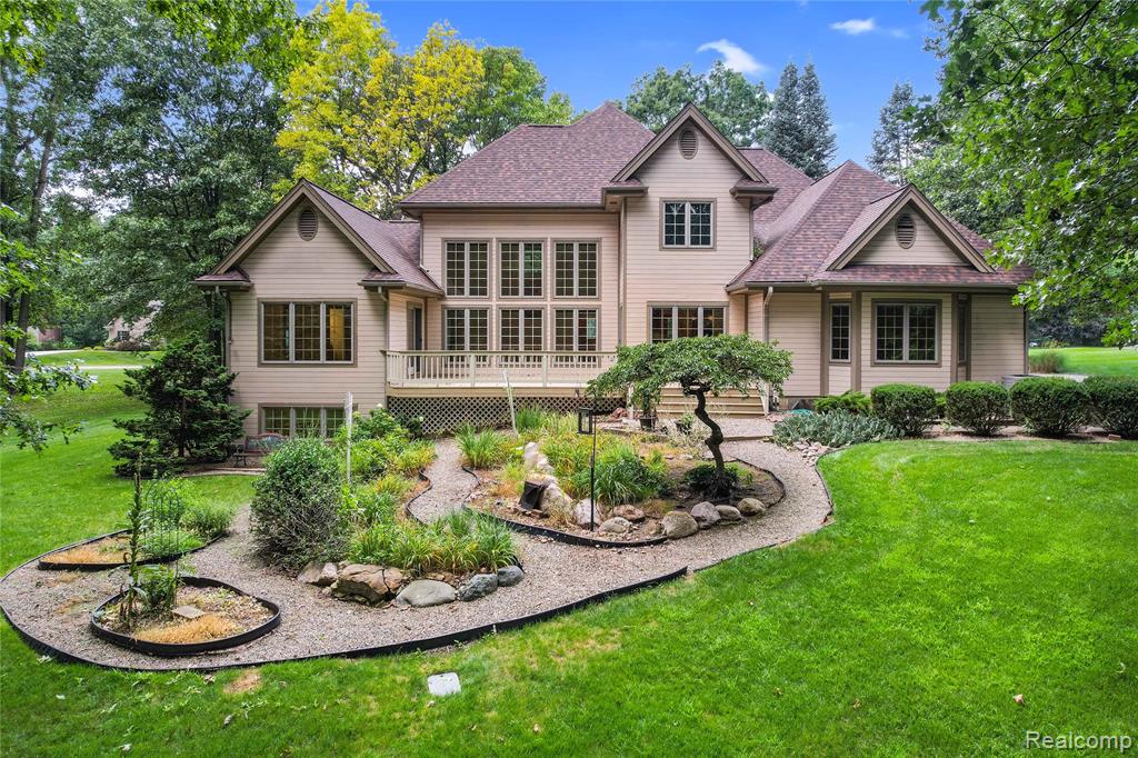 9065 Moonlight Bay, Pinckney, MI 48169 — Photo 3