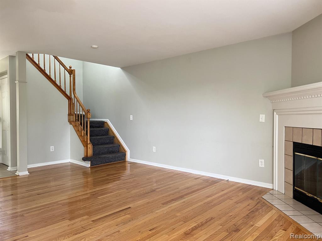 43588 Yorkville Drive, Canton, MI 48188 — Photo 4