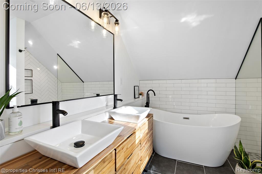 487 Smith Avenue, Birmingham, MI 48009 — Photo 17
