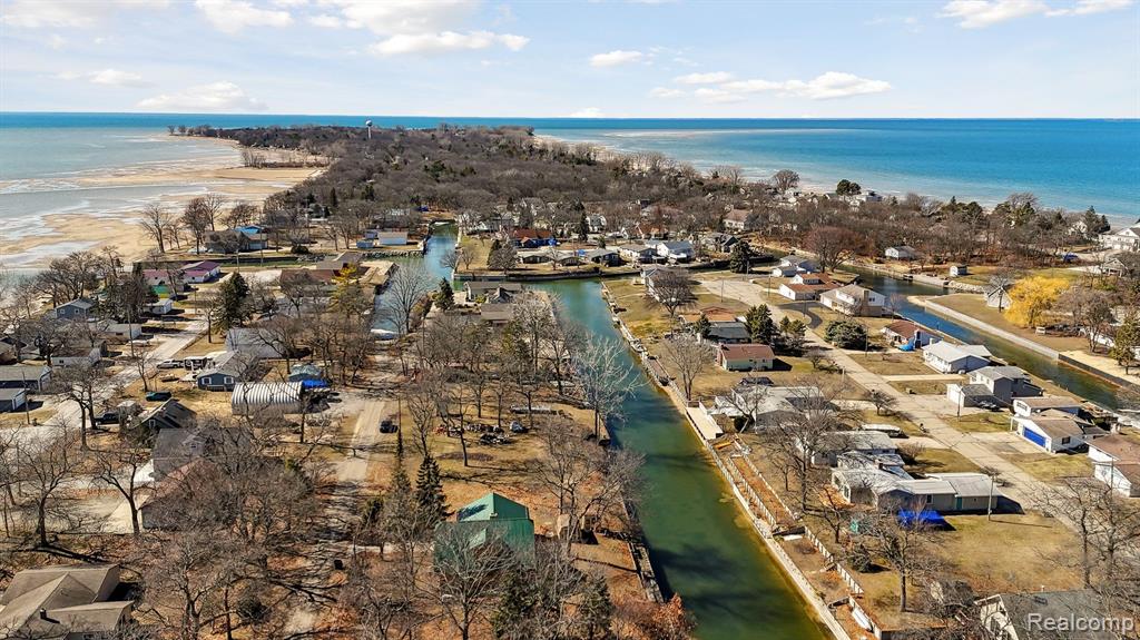 9150 Diane Street, Pigeon Vlg, MI — Photo 40
