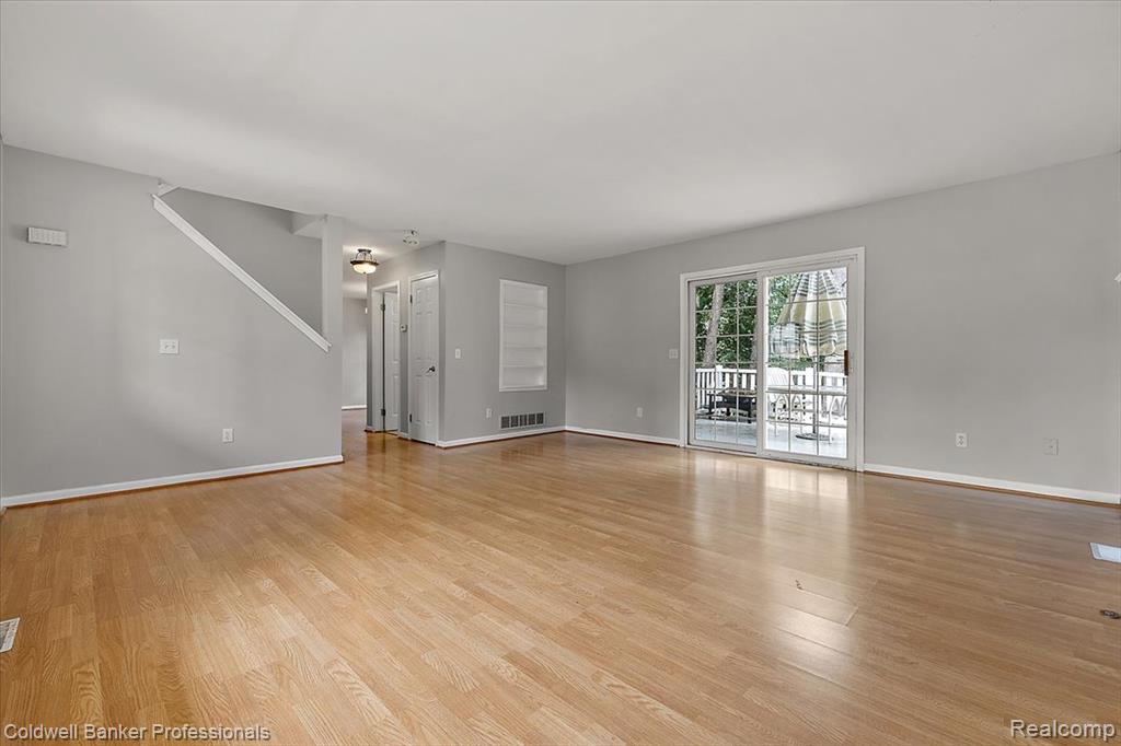 765 1st Street, Fenton, MI 48430 — Photo 5