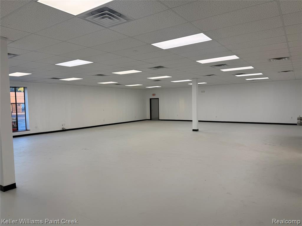 49556 Van Dyke Avenue, Shelby Twp, MI 48317 — Photo 11