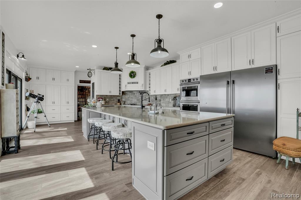 130 Whites Court, Houghton Lake, MI, 48629