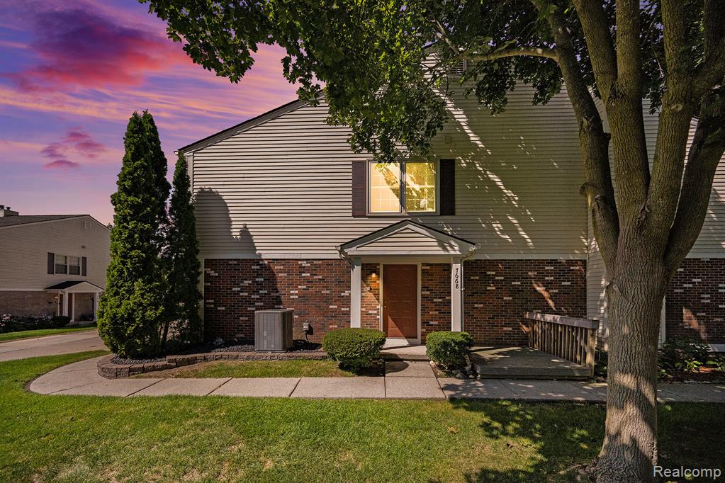 7668 Woodview Drive, Waterford, MI 48327 — Photo 20