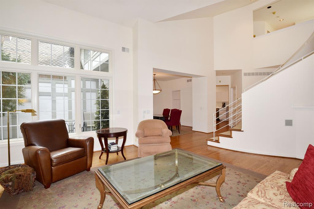 4074 Cranbrook Court, Bloomfield Hills, MI 48301 — Photo 9