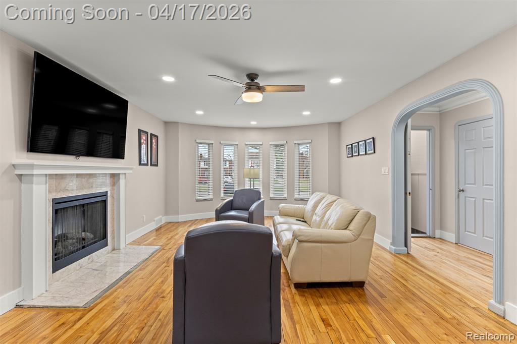 5235 W Outer Drive, Detroit, MI 48235 — Photo 2