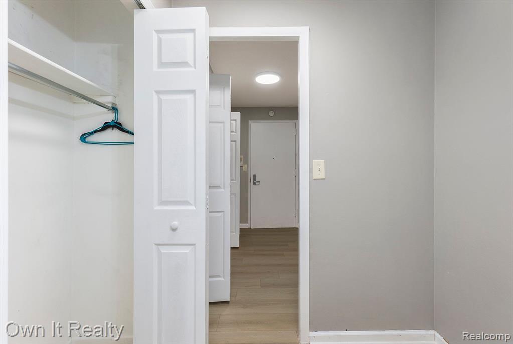 22700 GARRISON Street, 501, Dearborn, MI 48124 — Photo 7