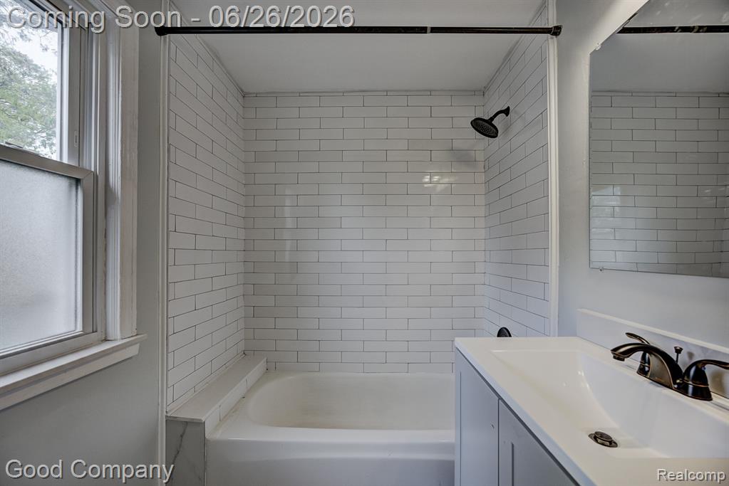 20259 Warrington Drive, Detroit, MI 48221 — Photo 24