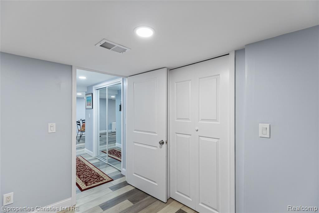 41101 Croydon Court, Northville, MI 48168 — Photo 36