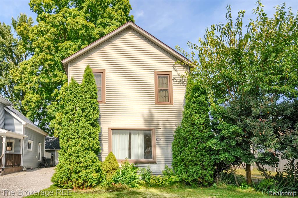 4722 2ND Street, Columbiaville, MI 48421 — front exterior