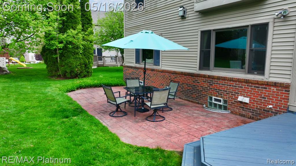 5043 Oak Bluff Court, Howell, MI 48843 — Photo 35
