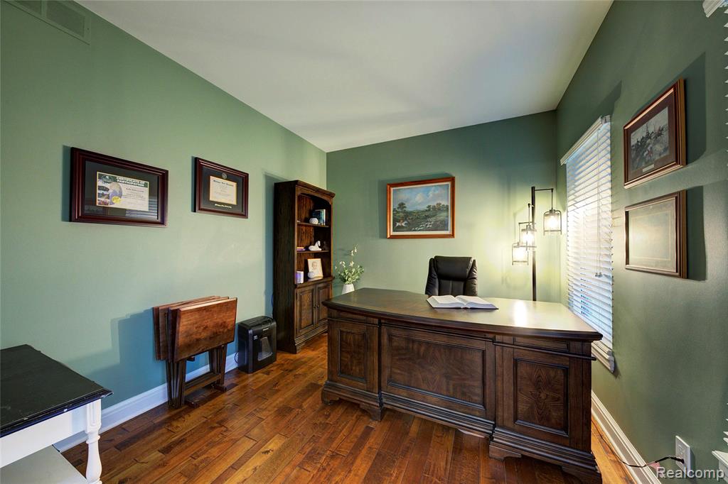 7862 Summer Breeze Trail, Howell, MI 48843 — Photo 10