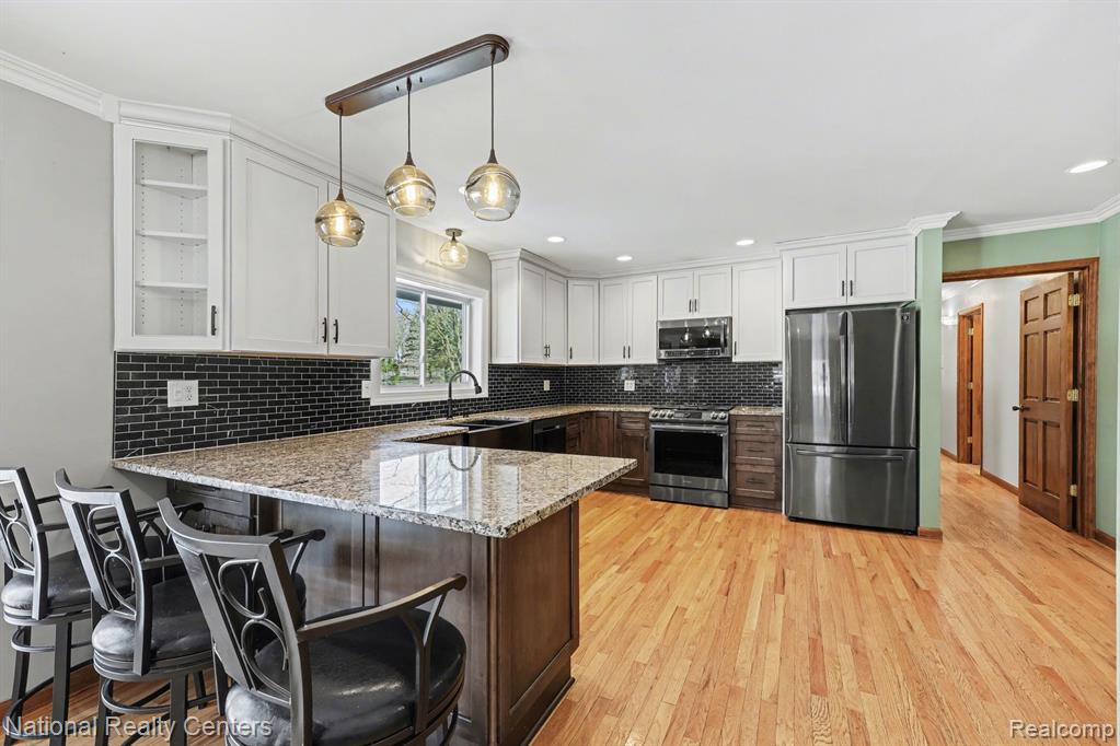 515 E Dawson Road, Milford, MI 48381 — Photo 9