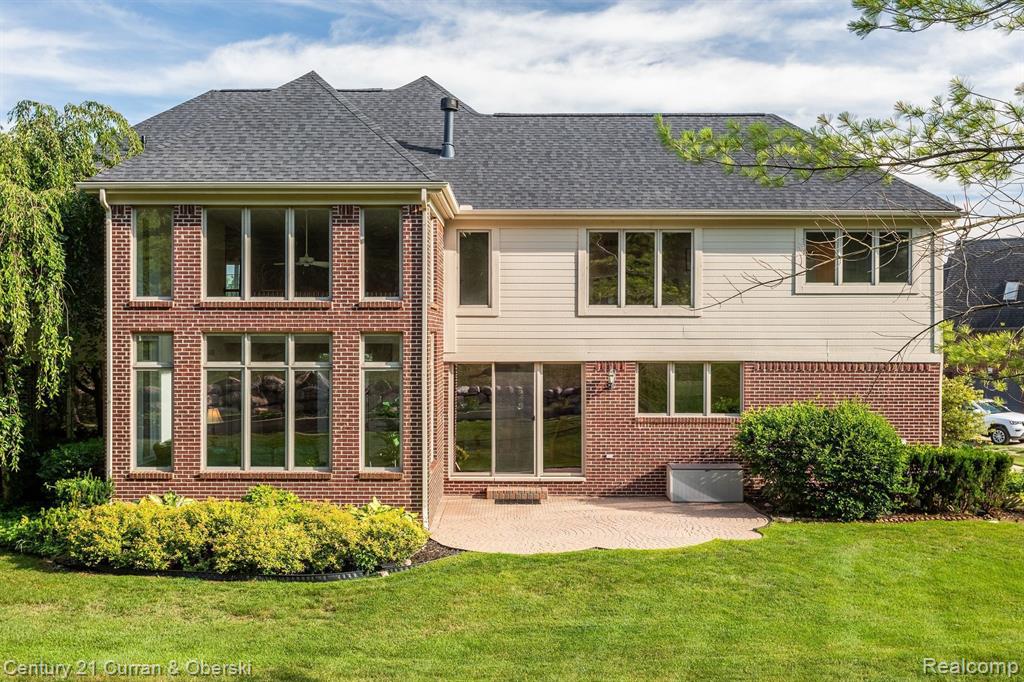 18585 STEEP HOLLOW Court, Northville, MI 48168 — Photo 50