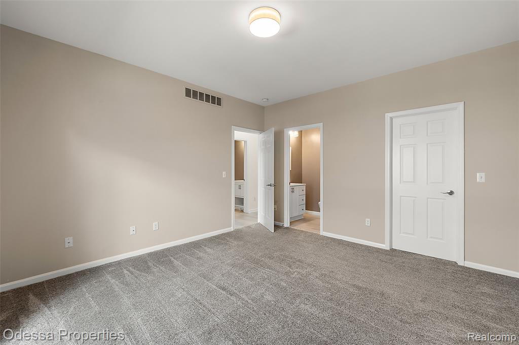 43103 Strand Drive, Sterling Heights, MI 48313 — Photo 14