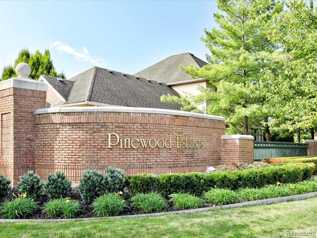 56909 Pinecone Boulevard, Shelby Twp, MI 48316 — Photo 33