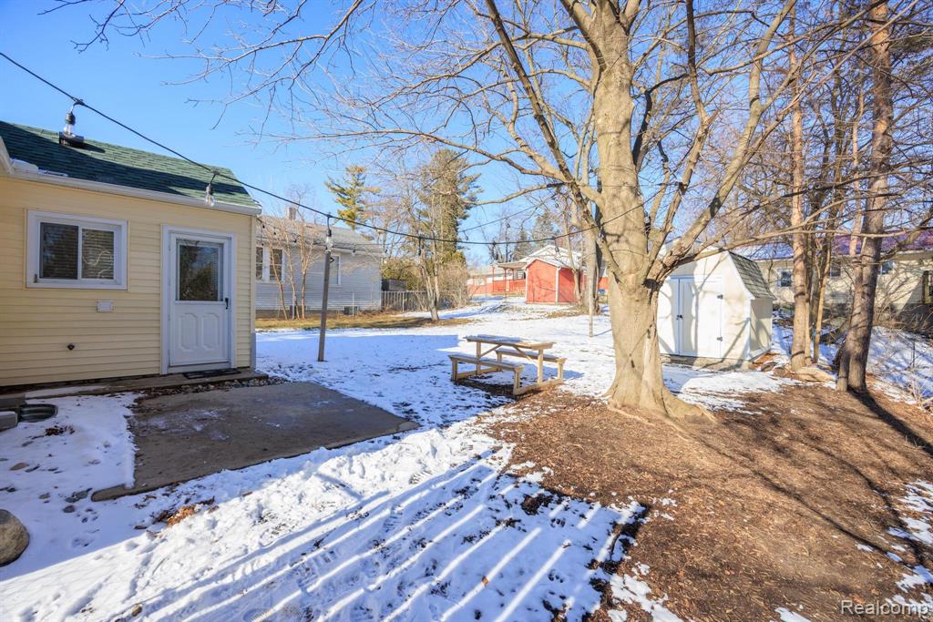 440 Bunny Run Boulevard, Lake Orion, MI 48362 — Photo 19