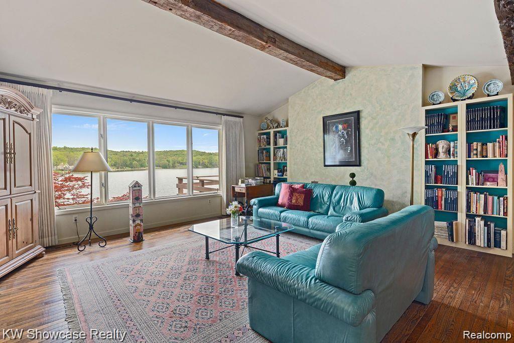 5867 COMMUNITY Drive, Brighton, MI 48116 — Photo 17