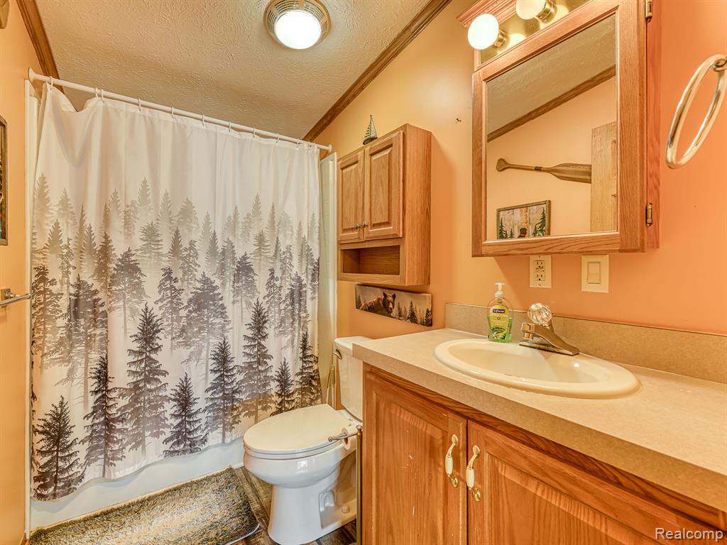 940 Tanner Landing, Monroe, MI 48161 — Photo 18