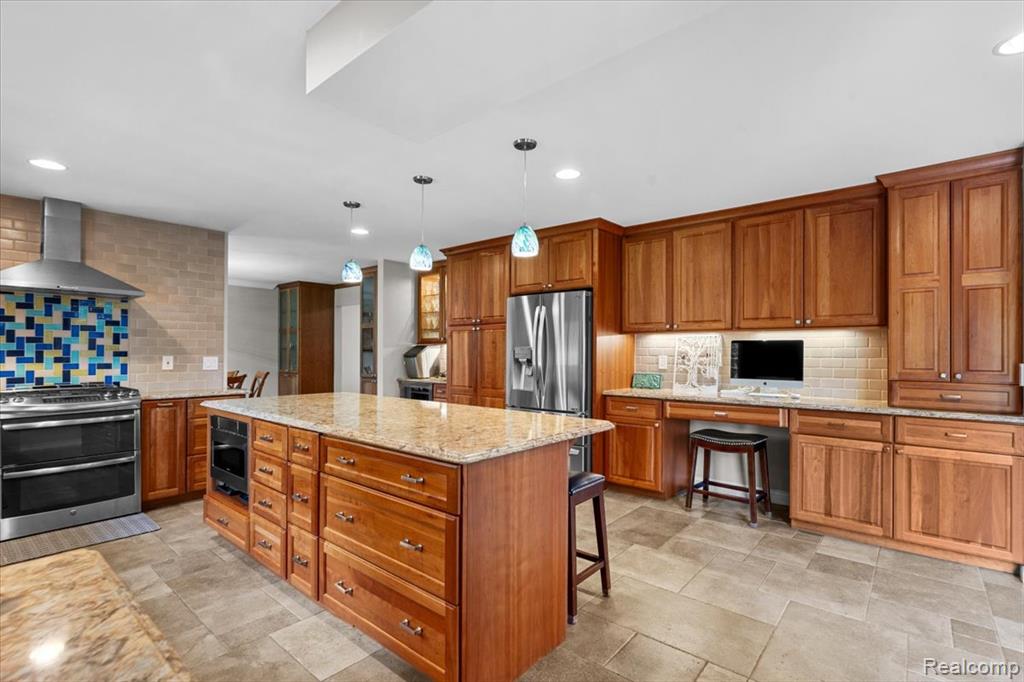 931 S Shady Hollow Circle, Bloomfield Hills, MI 48304 — Photo 15