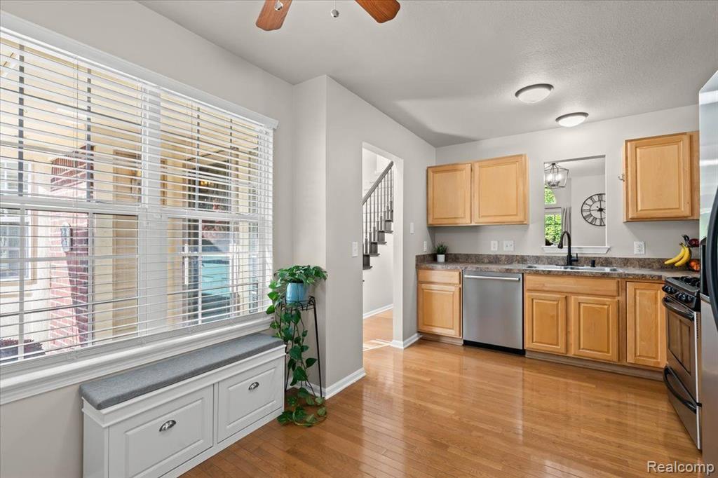 8747 COLUMBIA Circle, Canton, MI 48187 — Photo 5