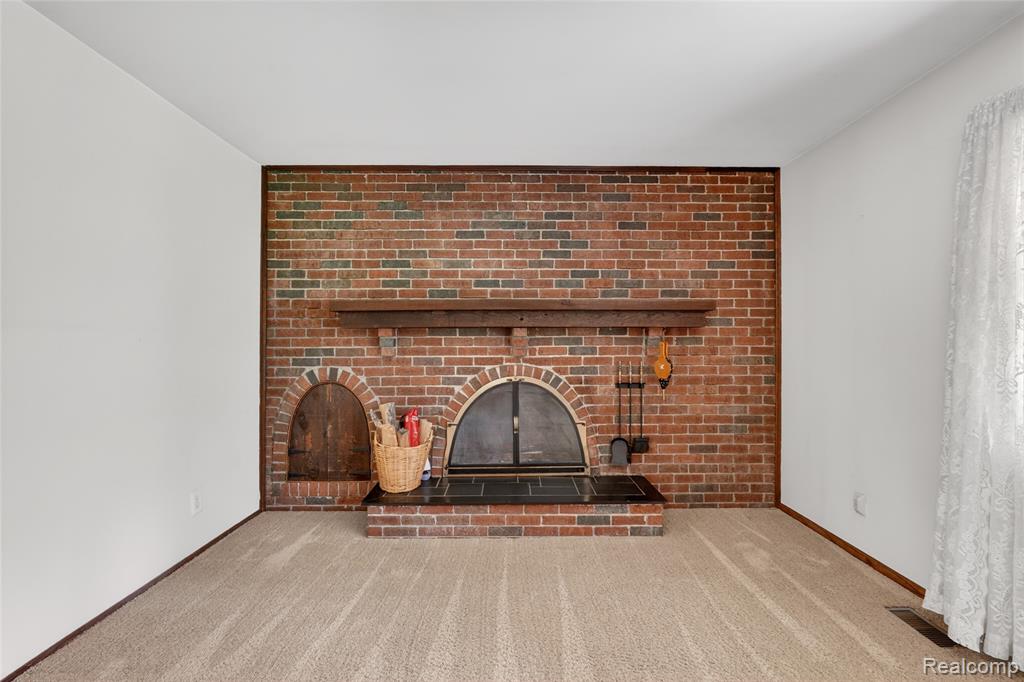 8668 Cooley Beach Drive, White Lake, MI — Photo 9