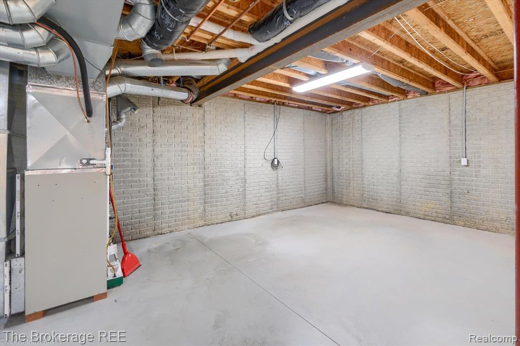 9055 N Island Drive, Flushing, MI 48433 — Photo 72