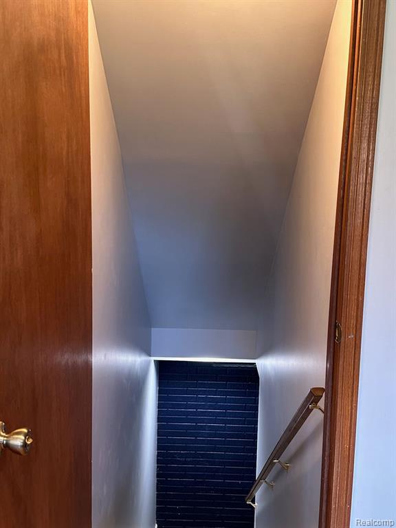 5566 Sandy Lane, Columbiaville, MI 48421 — Photo 46