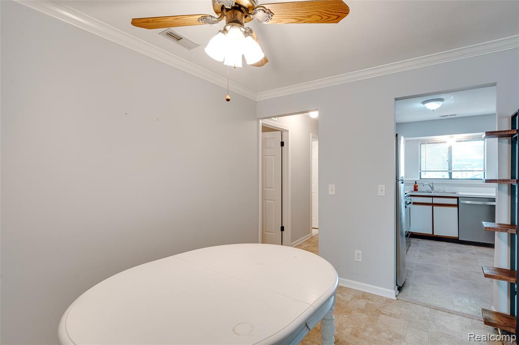 42481 Lilley Pointe Drive, Canton, MI 48187 — Photo 8