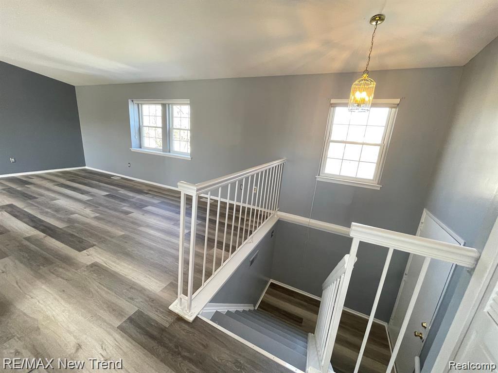 42101 ROSCOMMON Street, Northville, MI 48167 — Photo 6