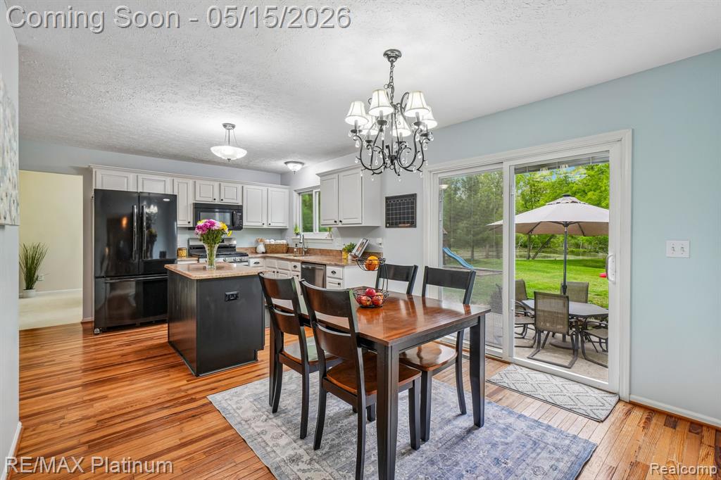 2584 Birchwood Drive, Howell, MI 48855 — Photo 12