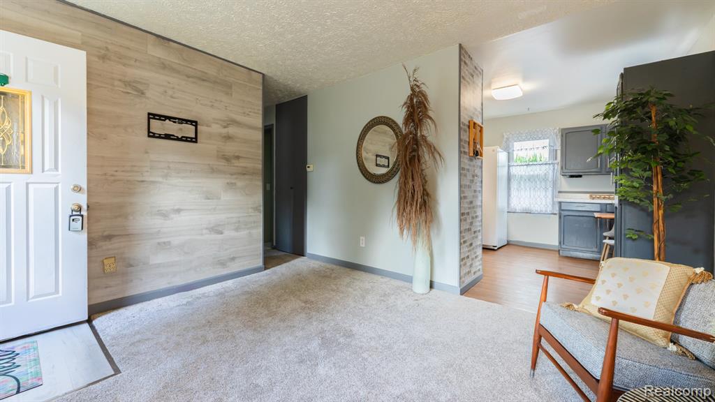 709 Judy Court, Mason, MI 48854 — Photo 10