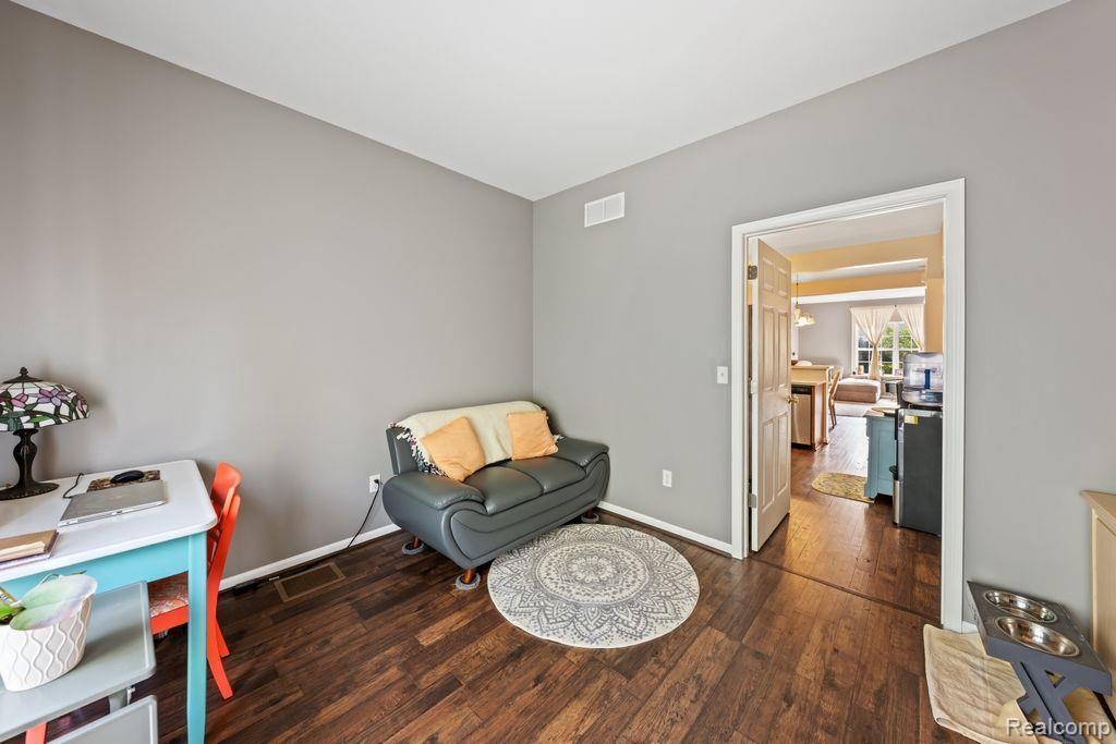 2177 KNOTTY PINE Trail, Howell, MI 48855 — Photo 22