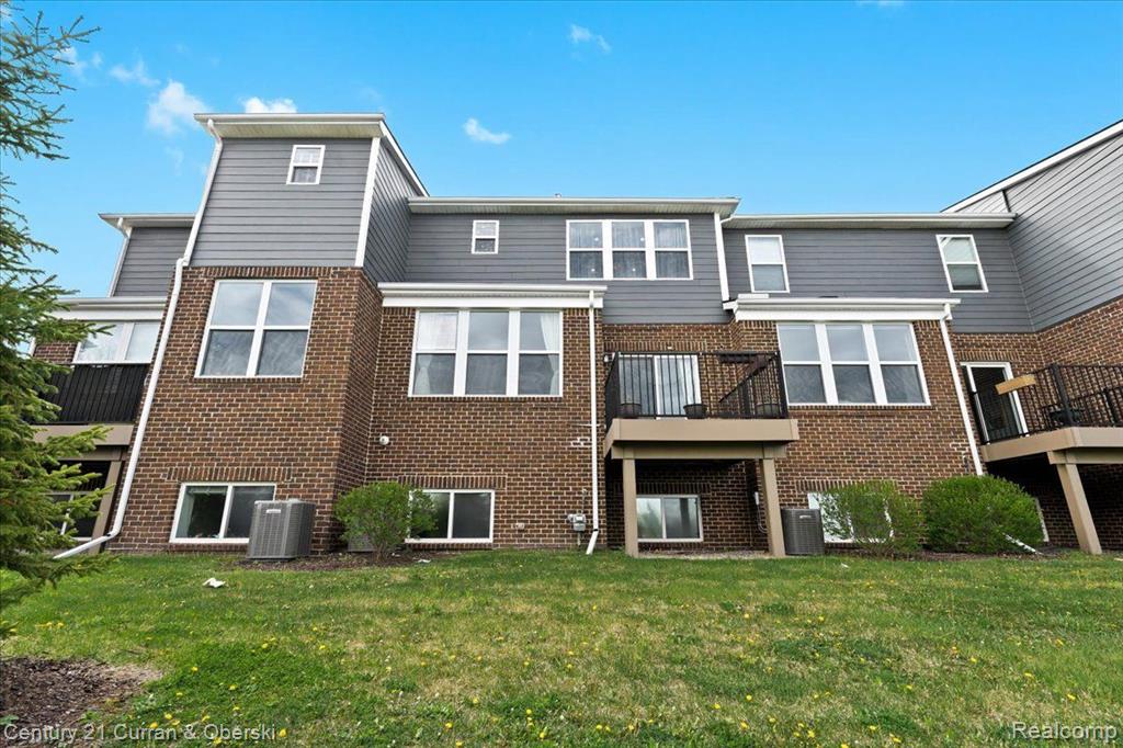 43393 CHANCELLOR Lane, Novi, MI — Photo 28