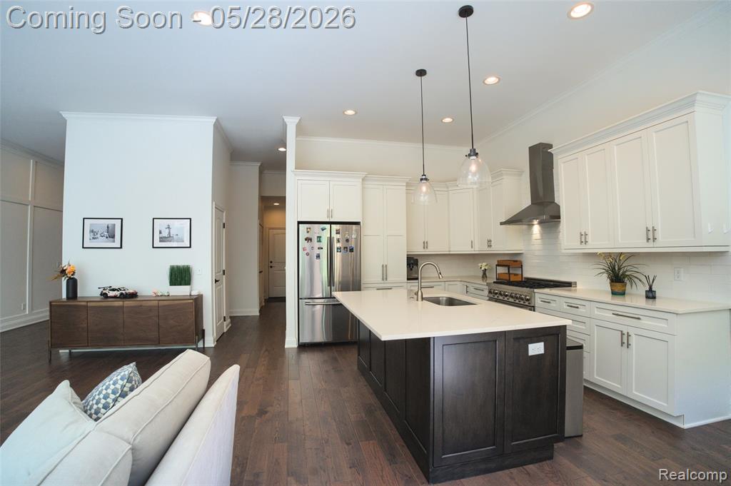 54311 Lawson Creek Drive, Utica, MI 48316 — Photo 12