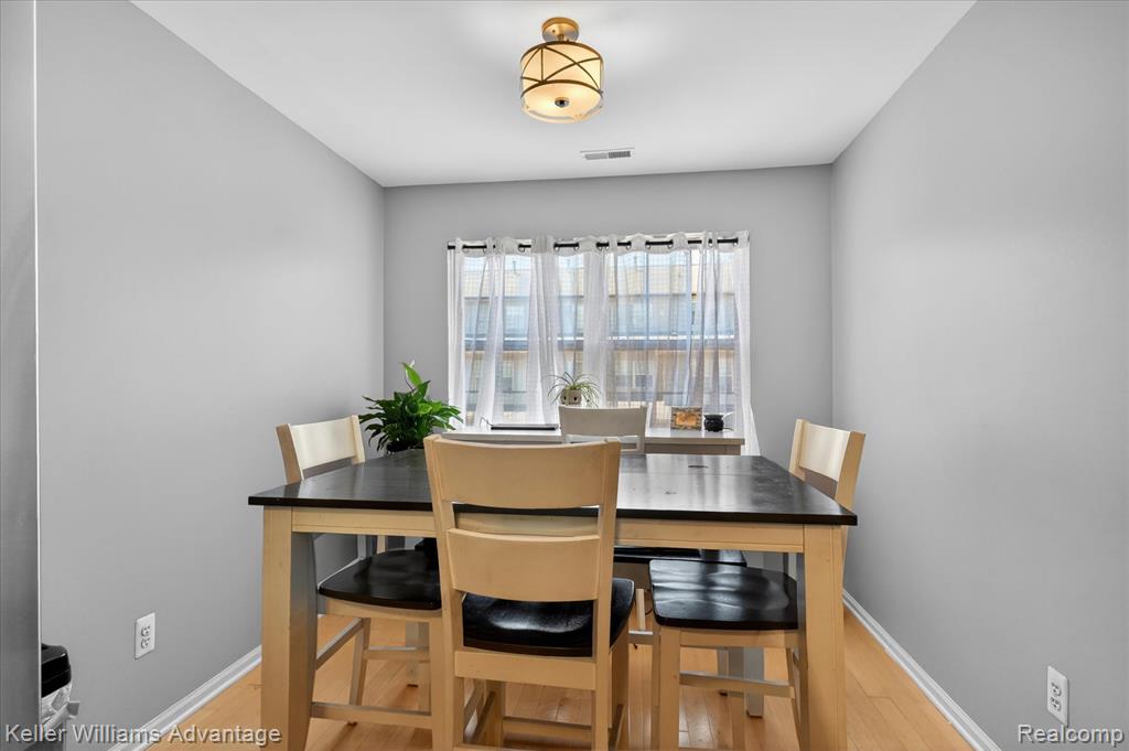 446 Old Pine Way, Walled Lake, MI 48390 — Photo 17