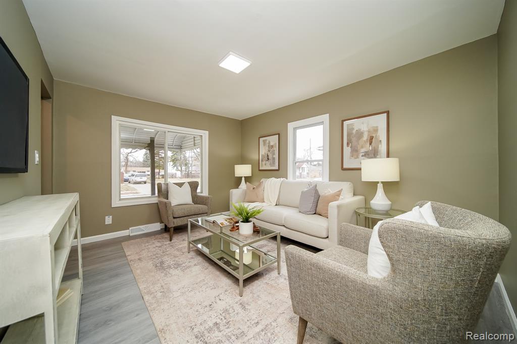 7244 FISHER Avenue, Warren, MI 48091 — Photo 9